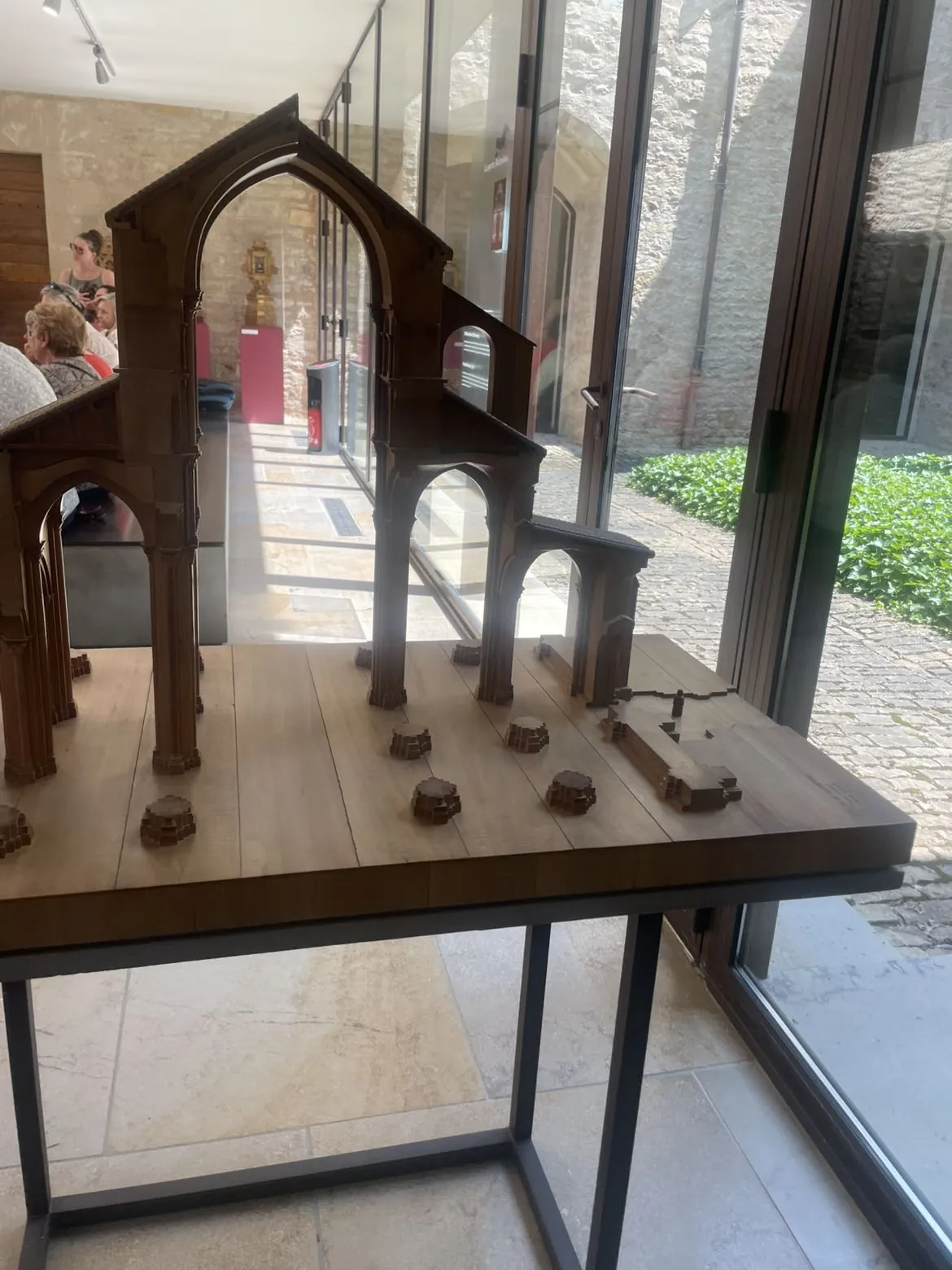 Sortie à Cluny le11/06/2025 – Une journée ensoleillée réussie