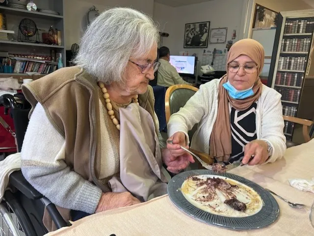 La table d’hôtes : un moment de partage et de bien-être