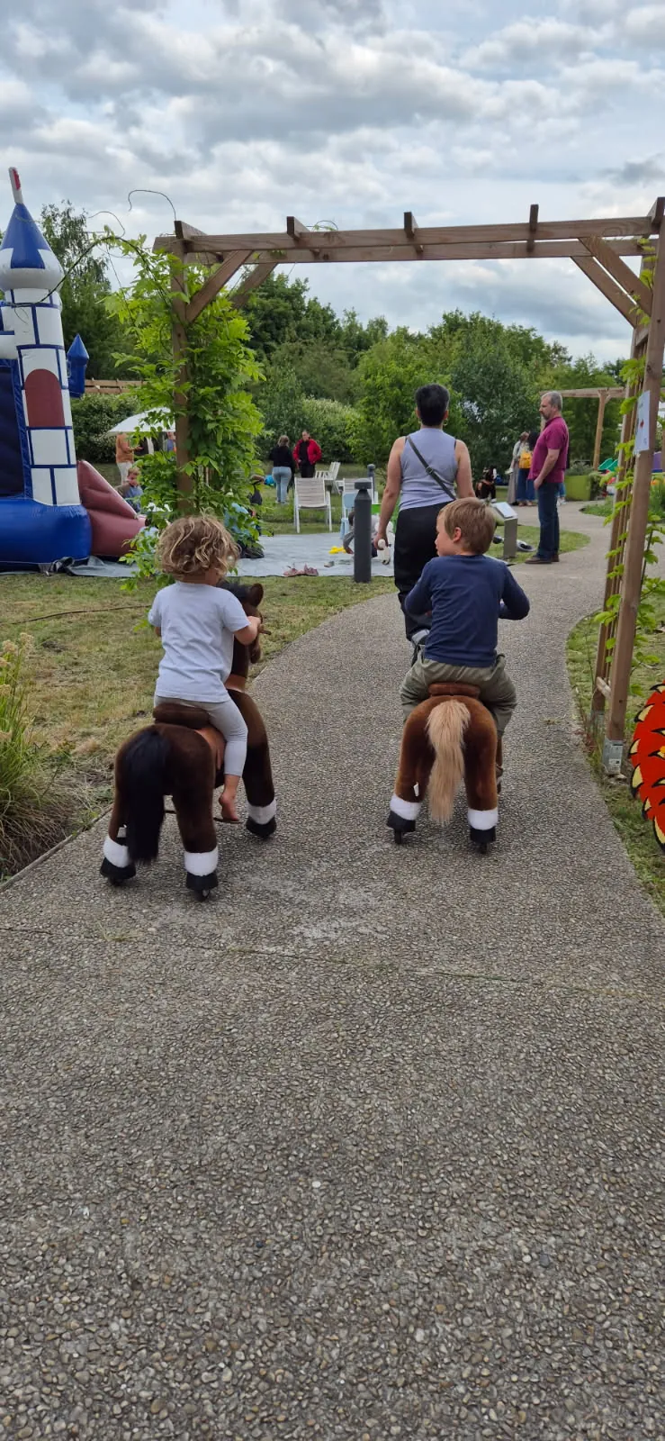  La magie d’un lien vivant entre petits, grands… et tous les autres