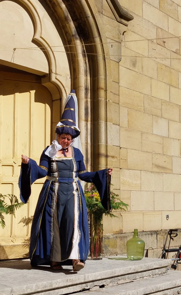 Défilé de mode à la Résidence : "Augustodunum"