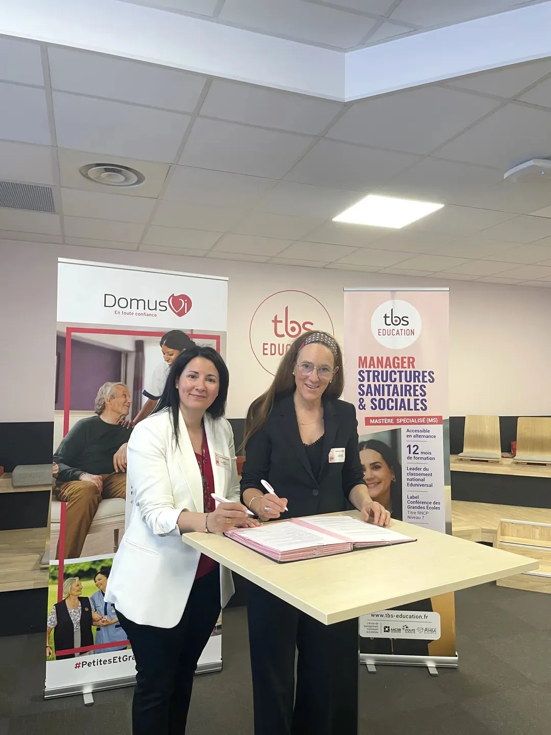 Un partenariat d’excellence entre DomusVi et TBS Education au service du bien-vieillir