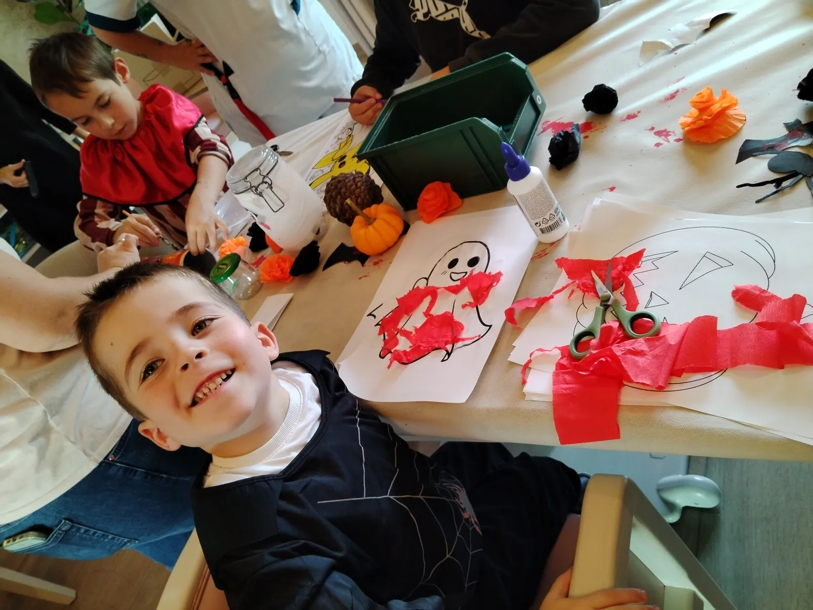 Retour sur notre journée d'Halloween intergénérationnelle