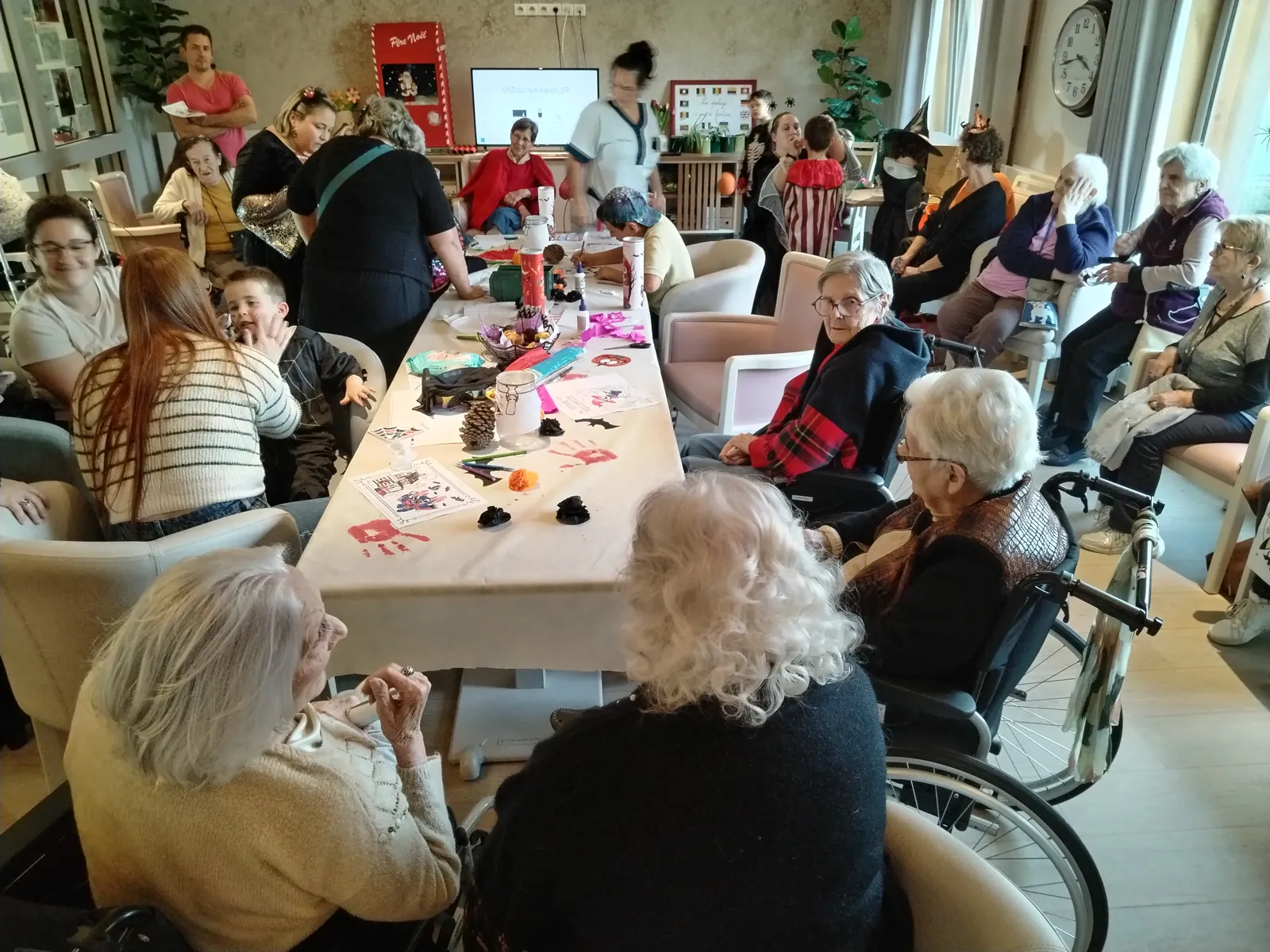 Retour sur notre journée d'Halloween intergénérationnelle