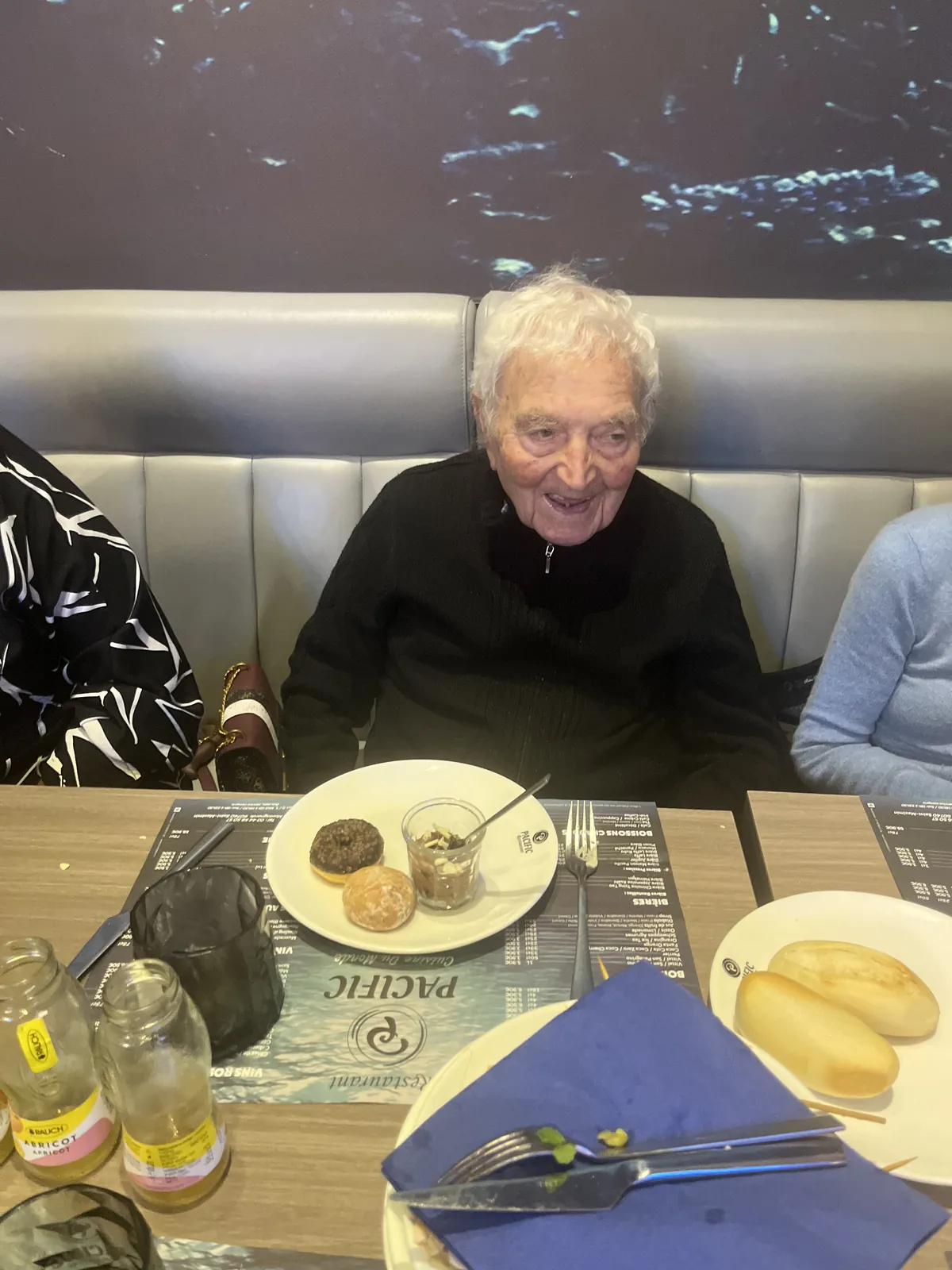 Sortie au restaurent : Partie 3 
