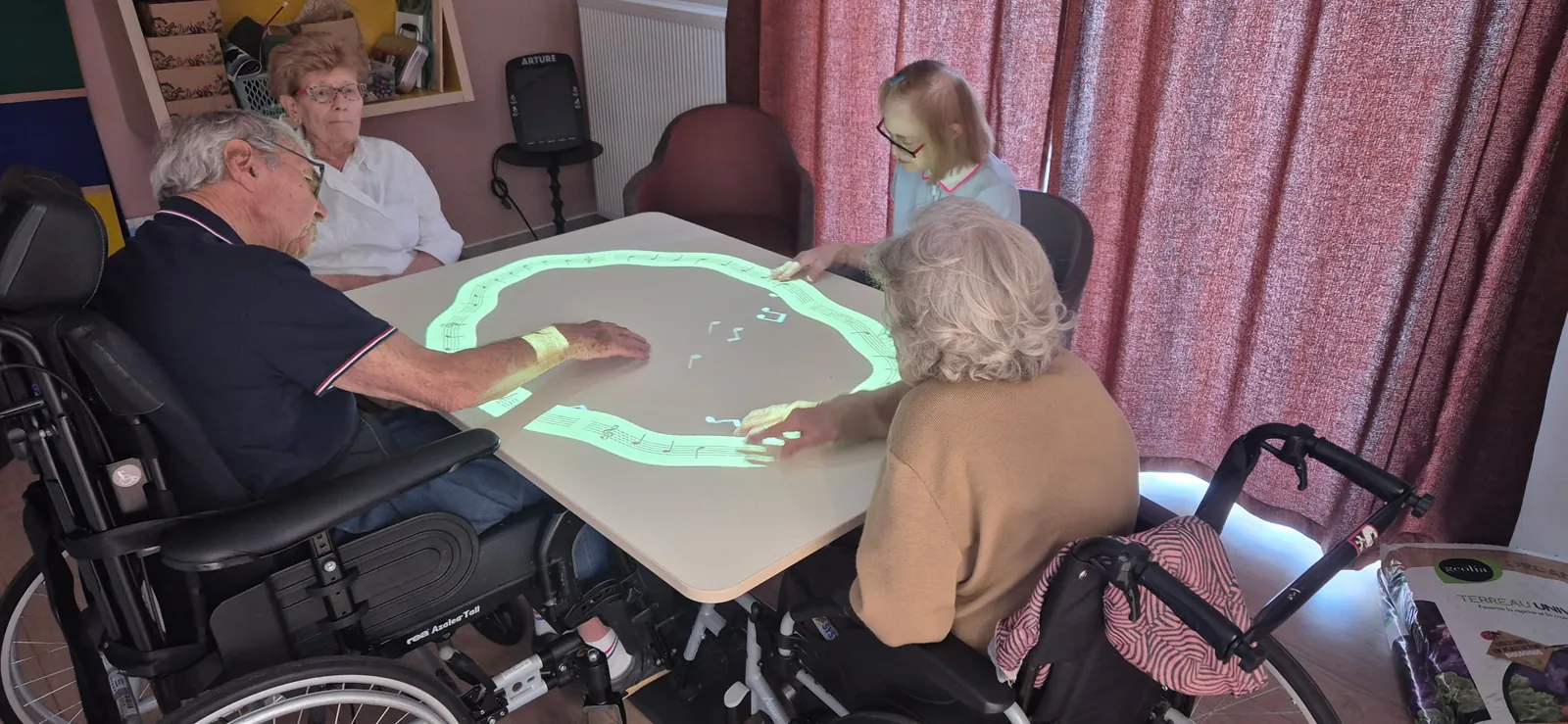 Atelier cognitif autour du tri et de l’association des couleurs! 