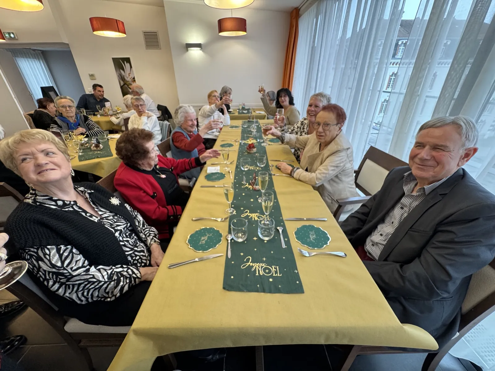  Repas des familles de Noël 