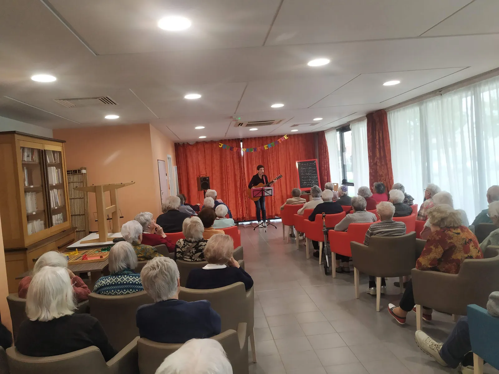 Les anniversaires des résidents en chanson !