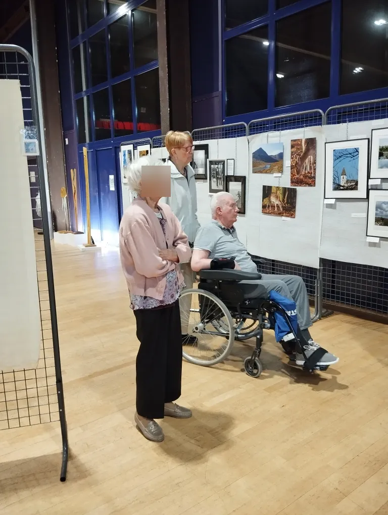 visite d'une exposition de peinture