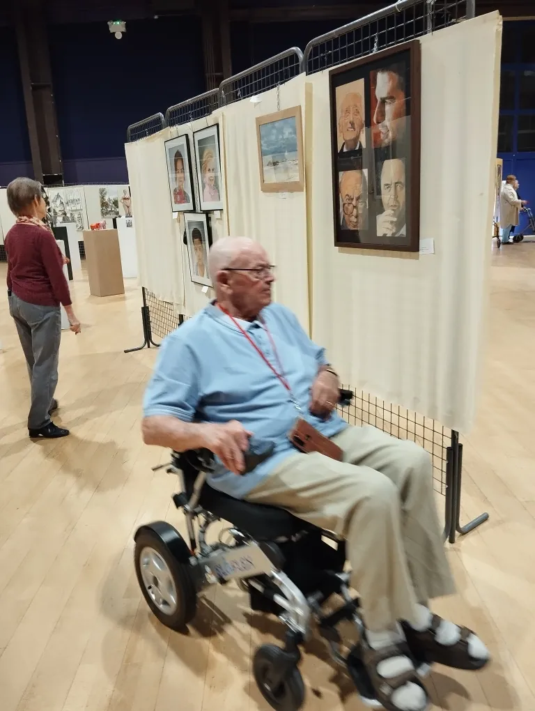 visite d'une exposition de peinture
