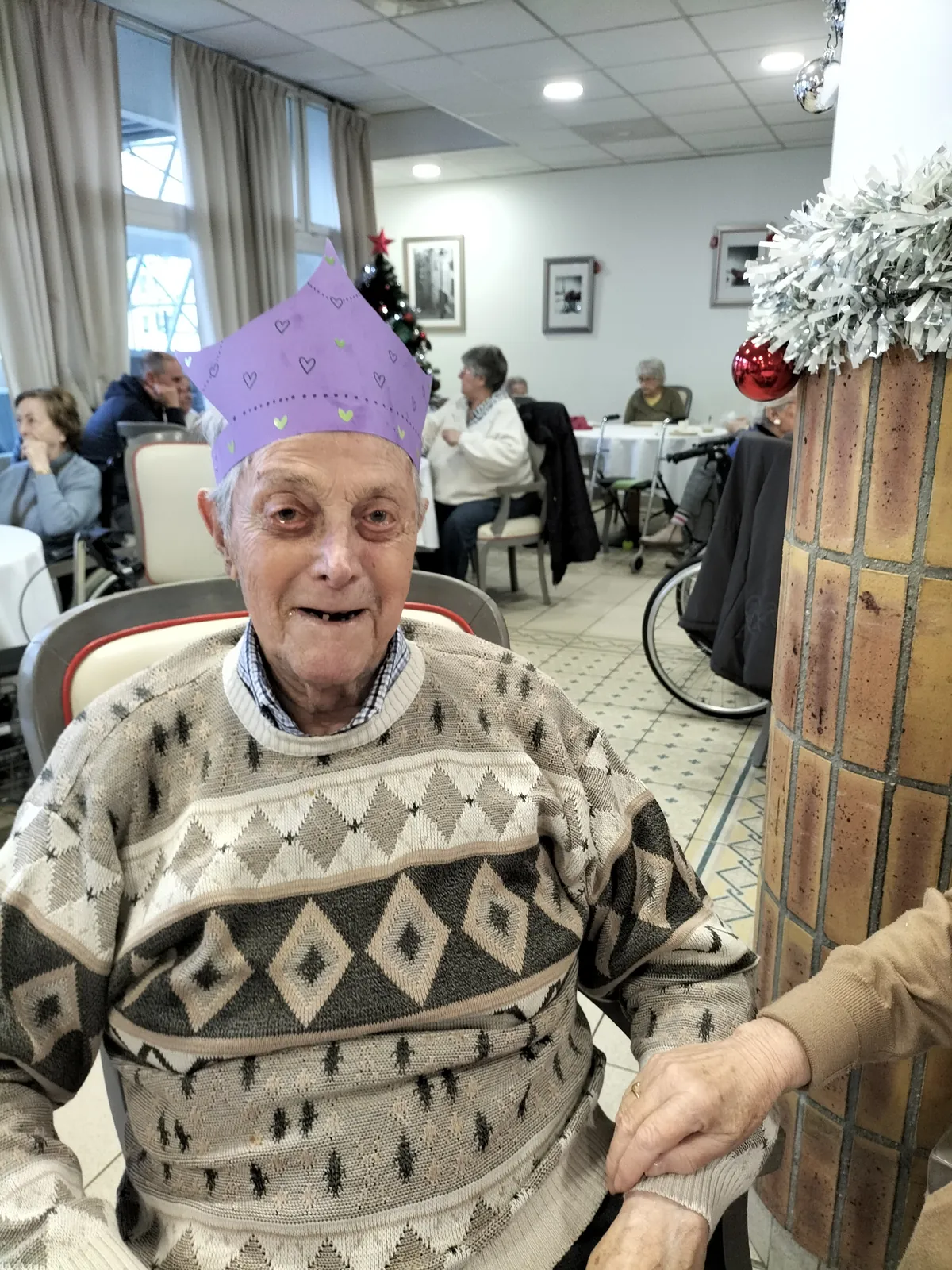 Après-midi festive autour de la galette des rois et de l’accordéon à l’EHPAD
