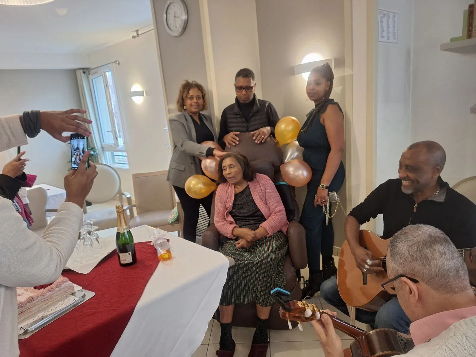 Anniversaire de Mme Lopes Silvestra !