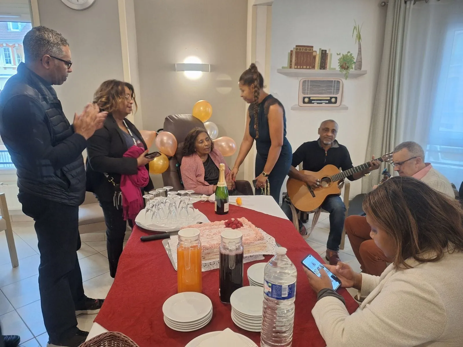 Anniversaire de Mme Lopes Silvestra !