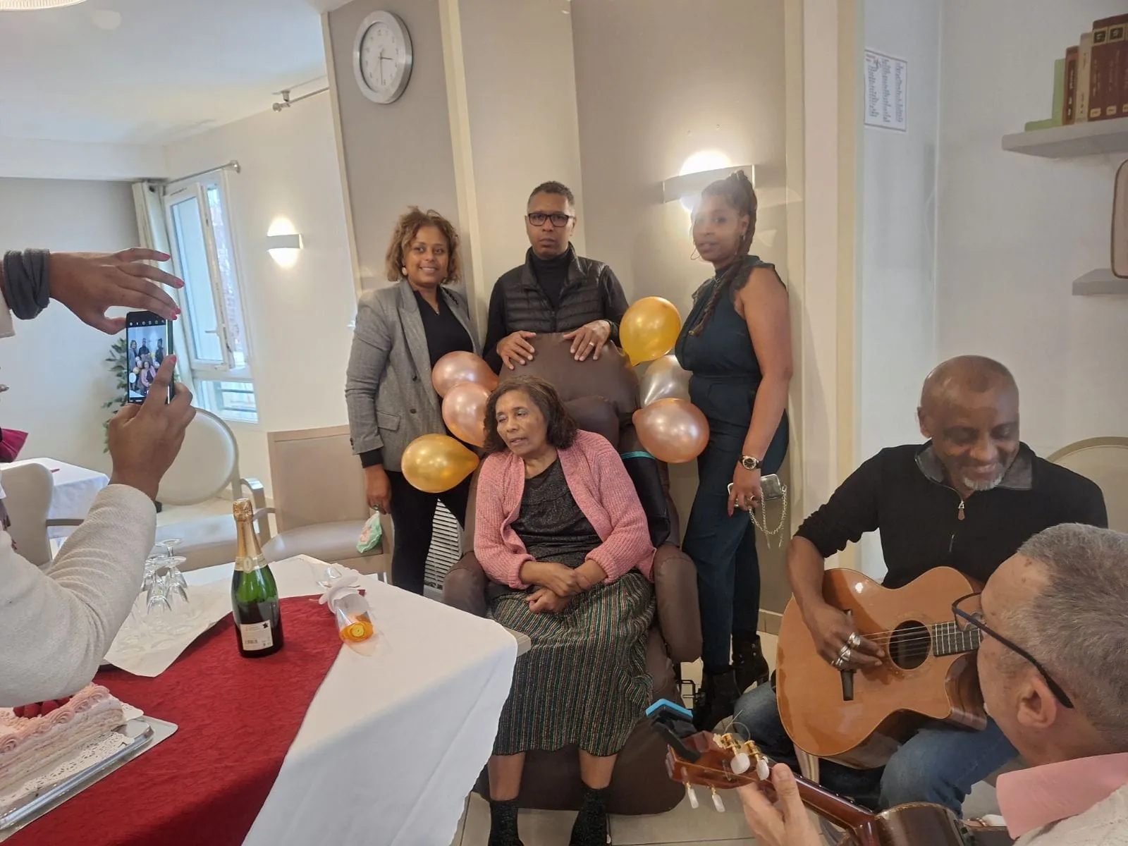 Anniversaire de Mme Lopes Silvestra !