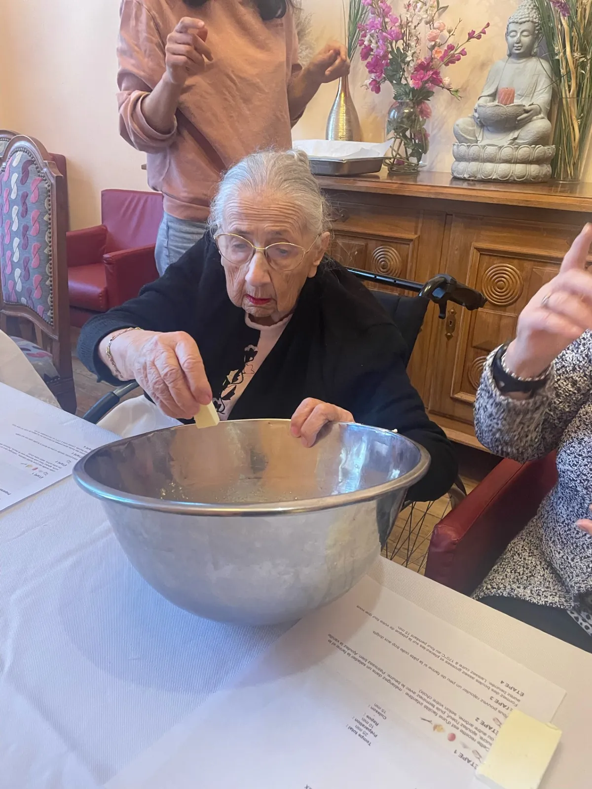 Célébration de la Saint-Valentin au palais : Des Sablés en Forme d'Étoile pour Répandre de la Joie