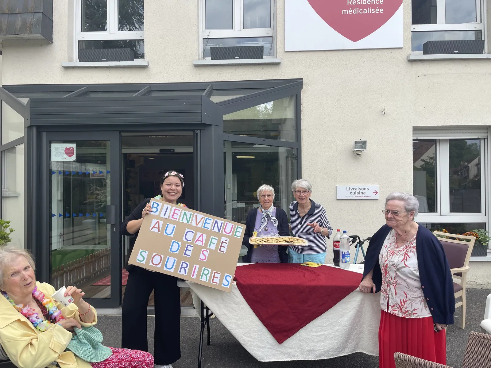 Le café des sourires a ouvert ses portes !