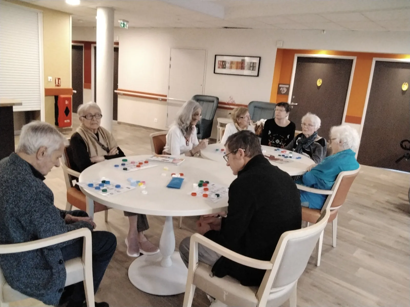 UN PETIT TOUR POUR DES GRANDS PLAIRS DANS NOS SALONS 