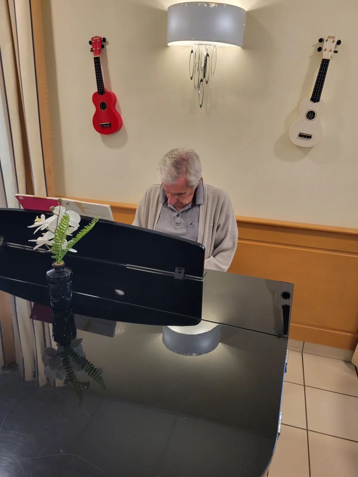 UN PETIT TOUR POUR DES GRANDS PLAIRS DANS NOS SALONS 