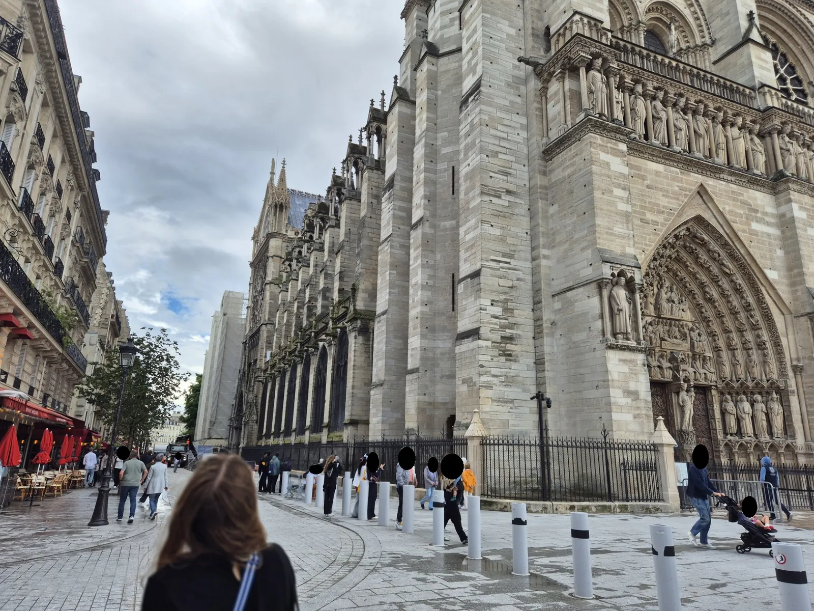 LA RESIDENCE LES JARDINS D'EPINAY A LA RENCONTRE DE LA CATHÉDRALE NOTRE DAME DE PARIS