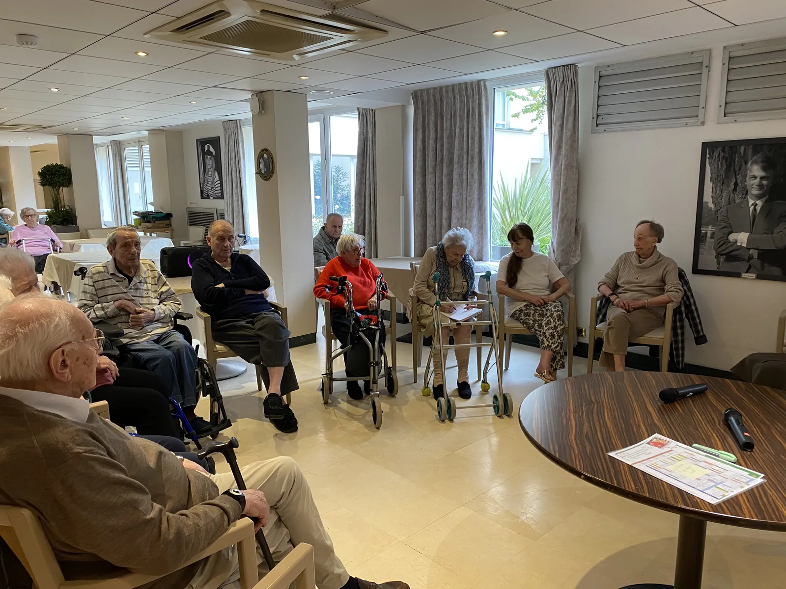 JEUDI 14 NOVEMBRE UNE RÉUNION IMPORTANTE : Le Conseil de la Vie Sociale