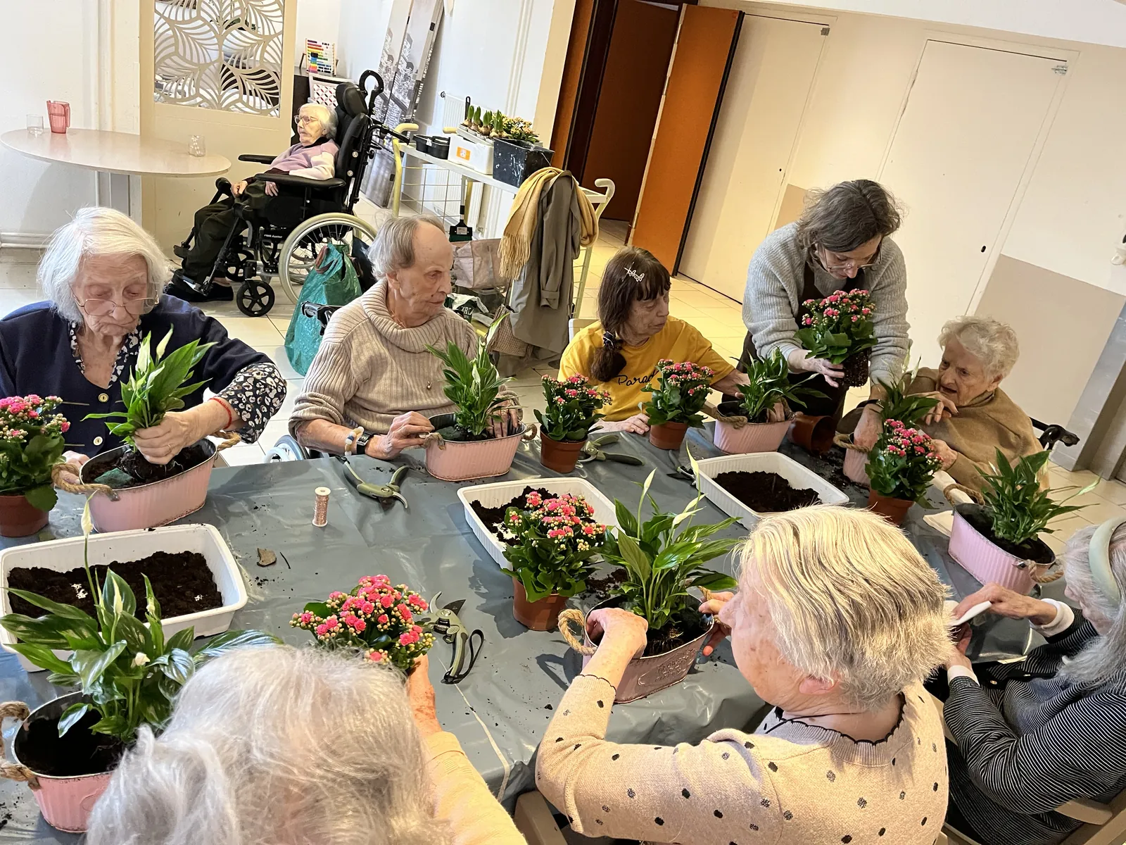 L'ATELIER ART FLORAL Une action collective au cœur des Marines 