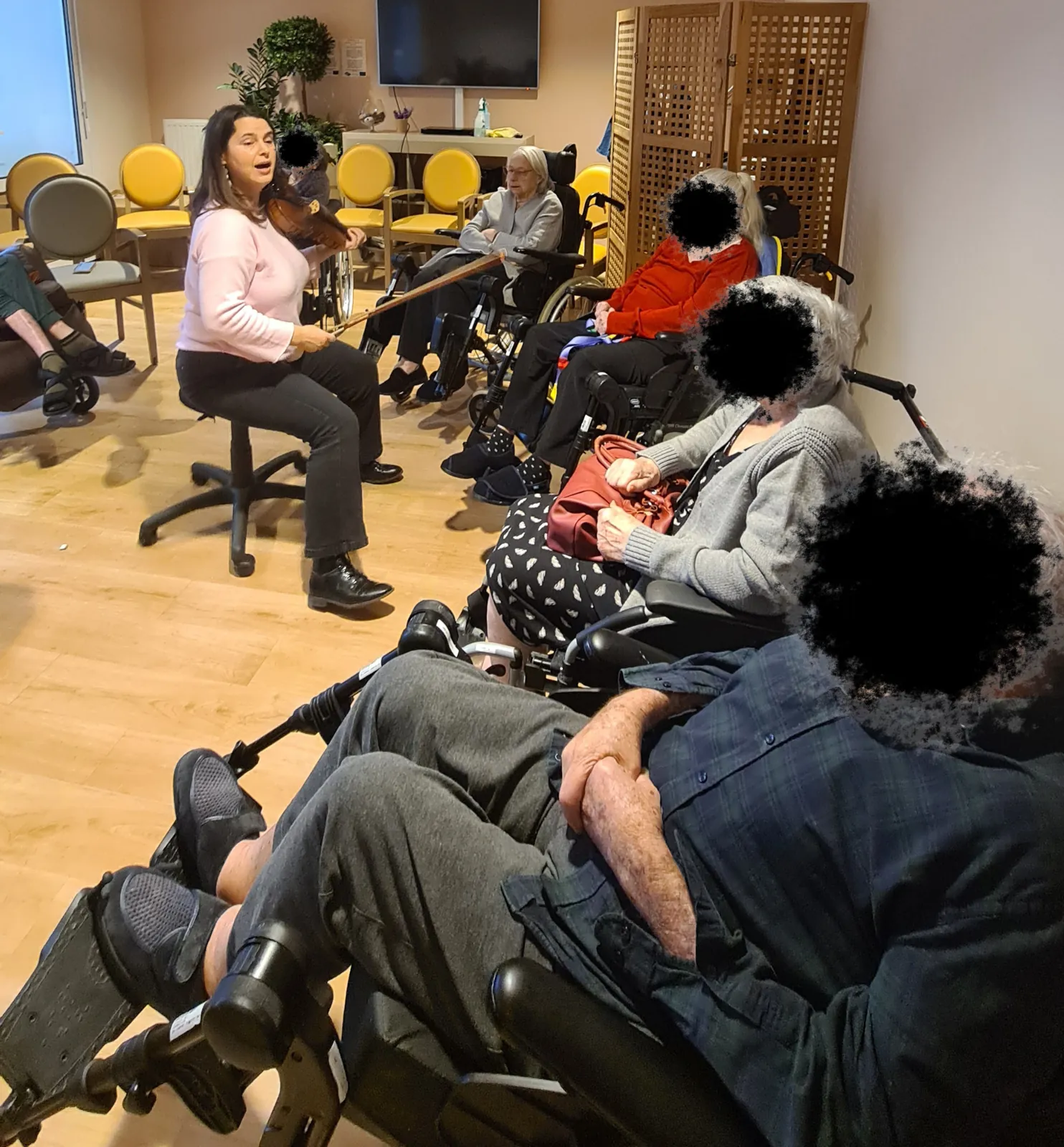 Harmonie retrouvée : la musicothérapie revient en petit groupe