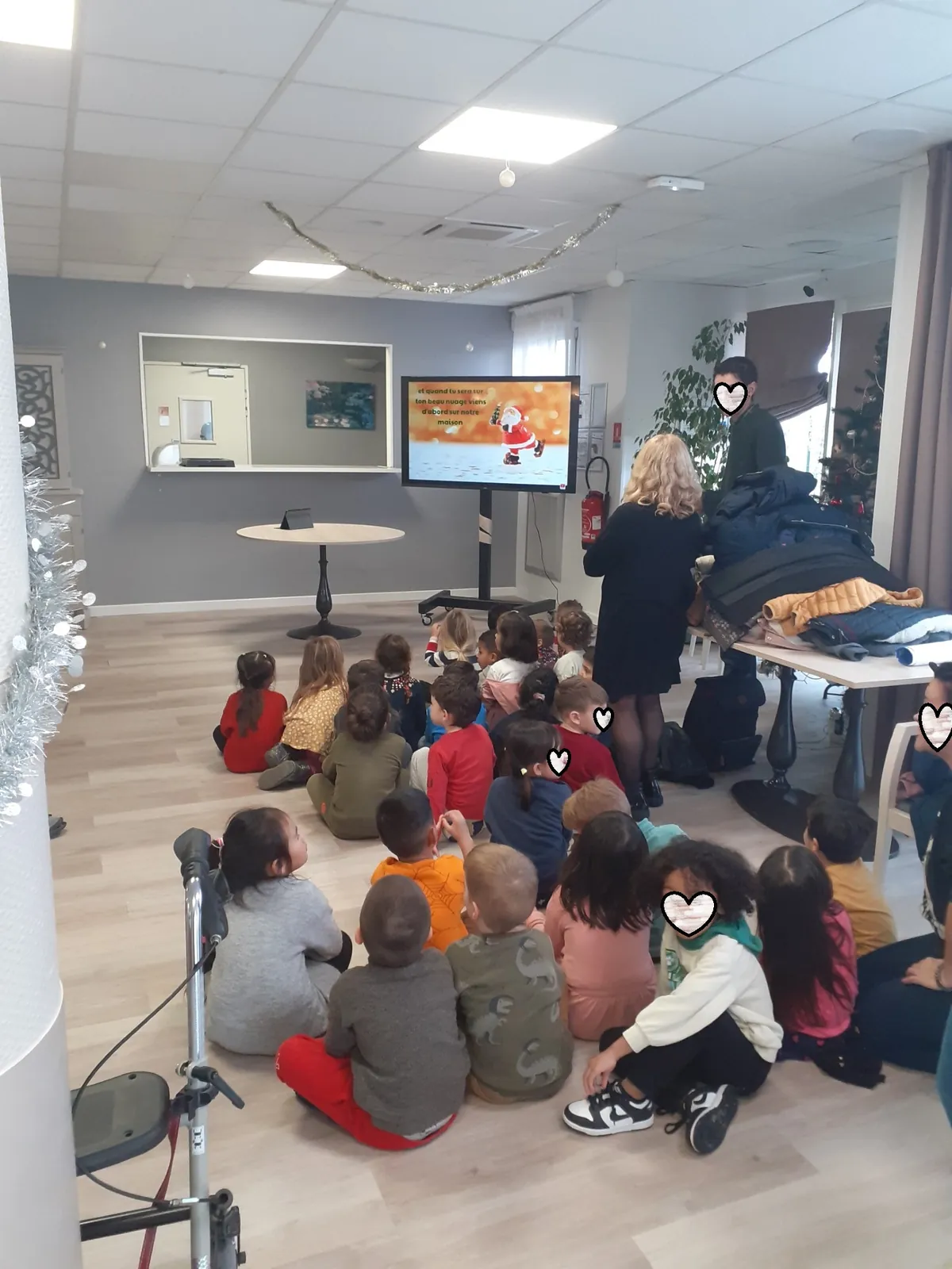 Decembre 2023 "Les maternelles de Garons"