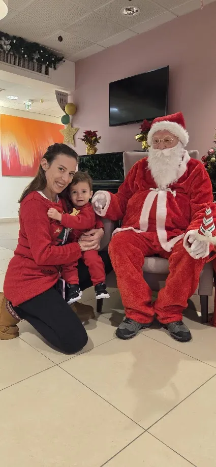 Le Père Noël à la résidence : un moment magique pour les enfants du personnel