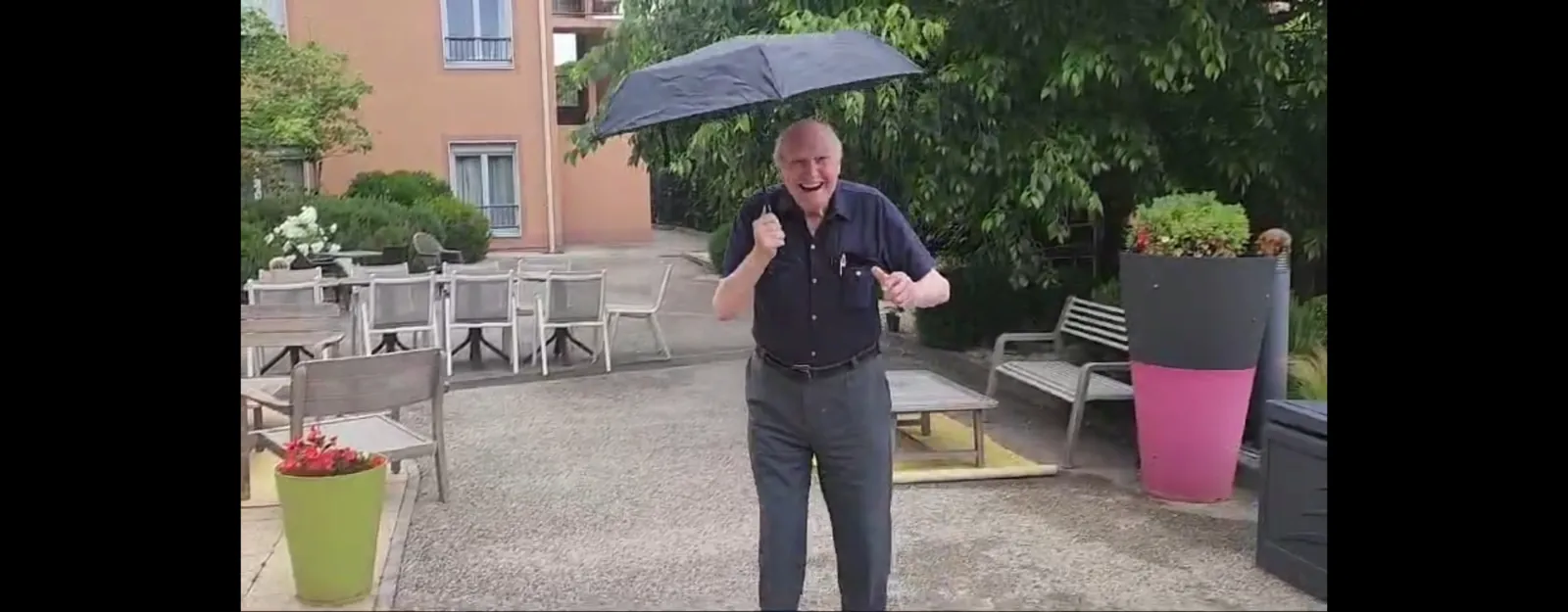 En plein tournage du Festival des Saules 