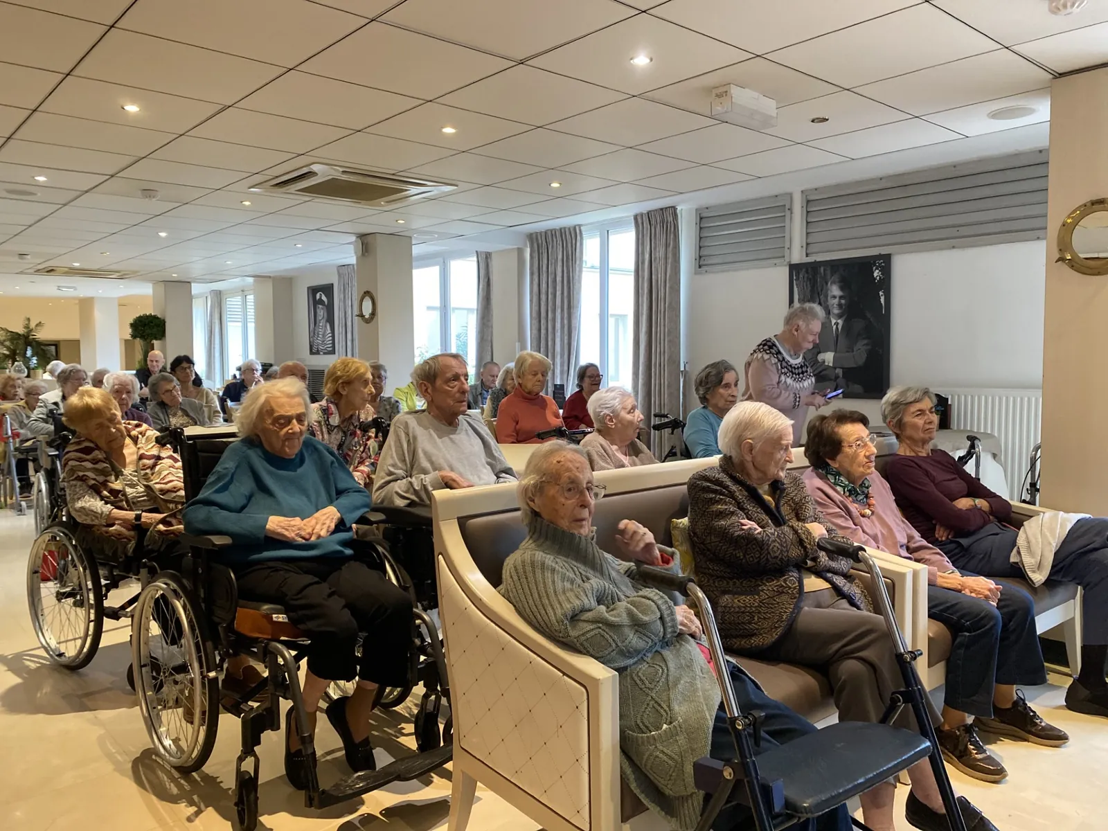 L'UNIVERS MUSICAL DE LEEN ADE AUX MARINES
