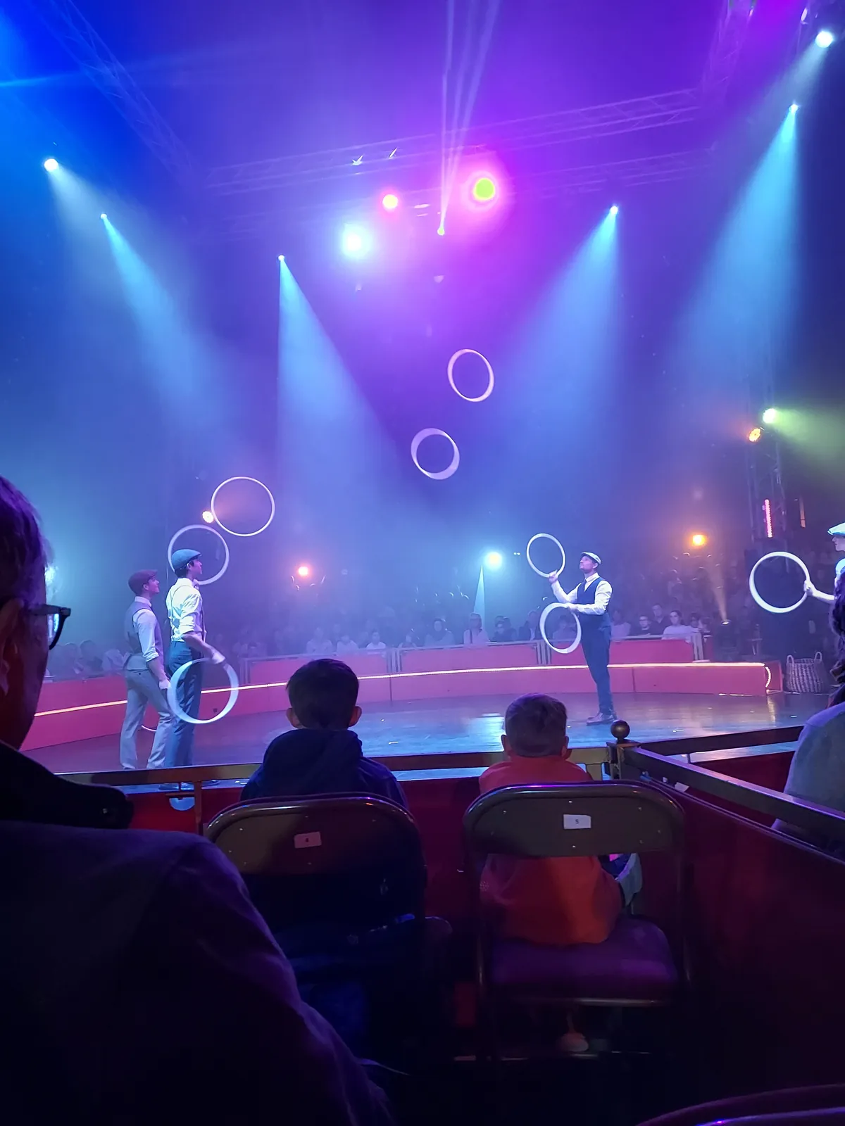 Spectacle au cirque Imagine !