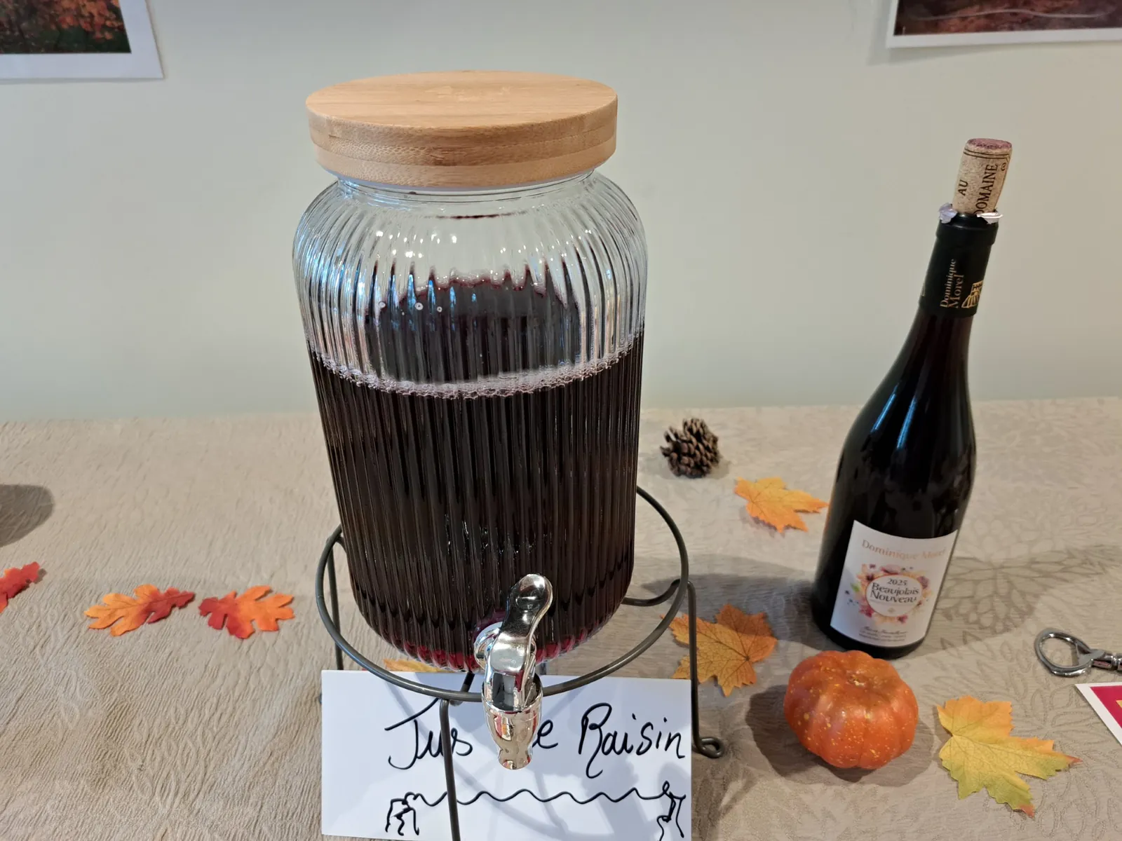 LE BEAUJOLAIS NOUVEAU EST ARRIVÉ A LA RÉSIDENCE LES JARDINS D'EPINAY