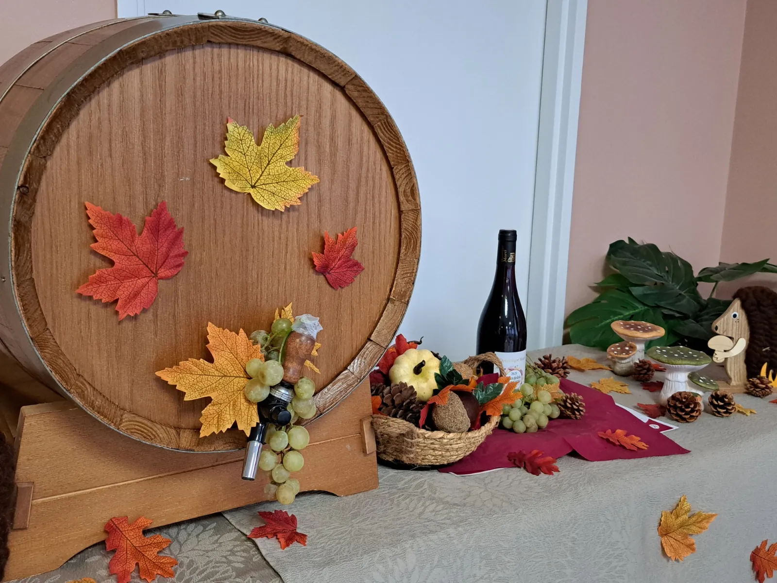 LE BEAUJOLAIS NOUVEAU EST ARRIVÉ A LA RÉSIDENCE LES JARDINS D'EPINAY