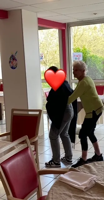 Danse avec les stagiaires 