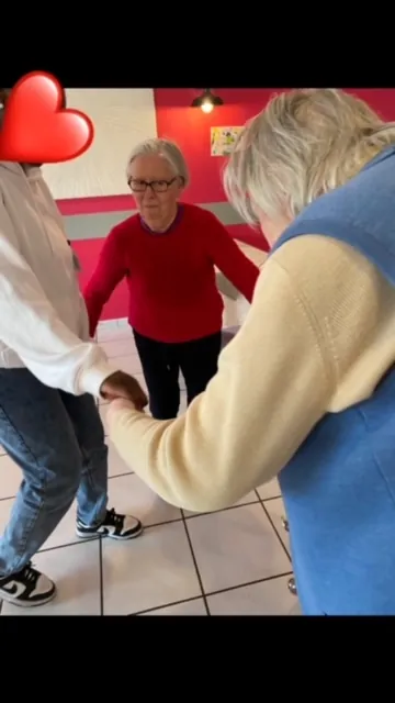Danse avec les stagiaires 