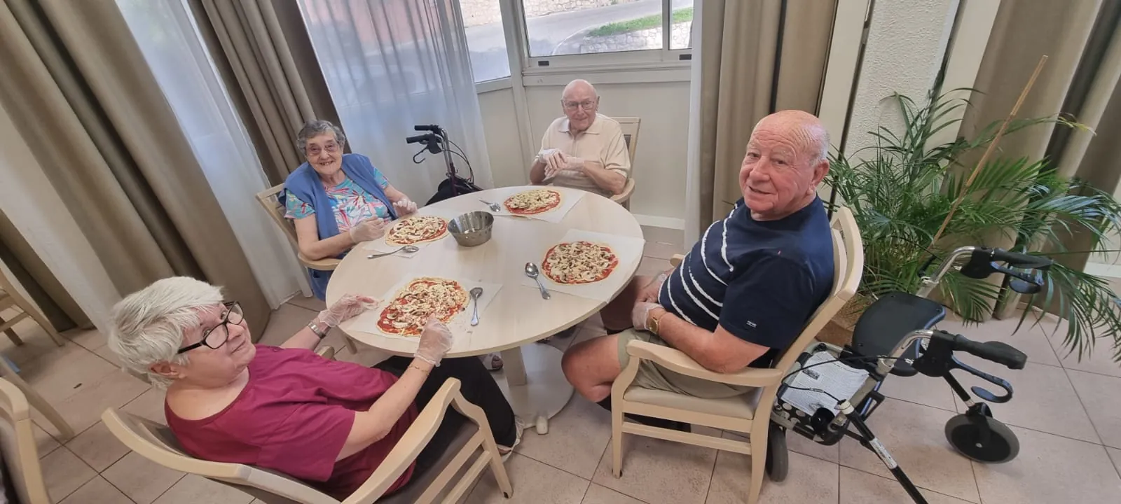 Atelier pizza aux Hauts de Menton à Gorbio 