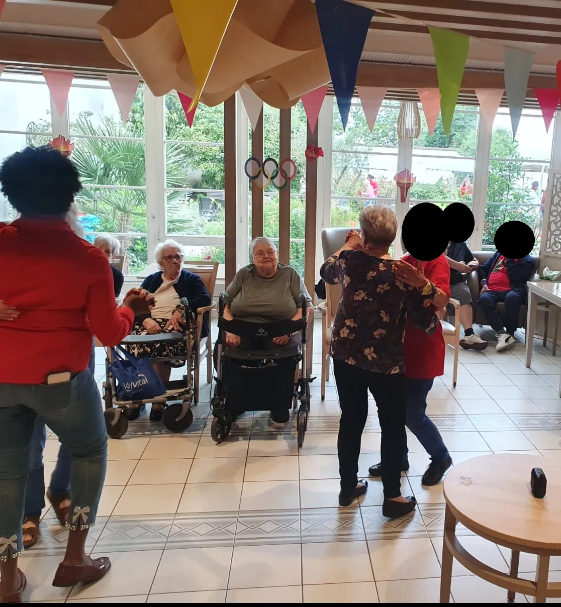 FESTIVAL DOMUSVI : LES OLYMP'EHPAD A LA RÉSIDENCE LES JARDINS D'ÉPINAY