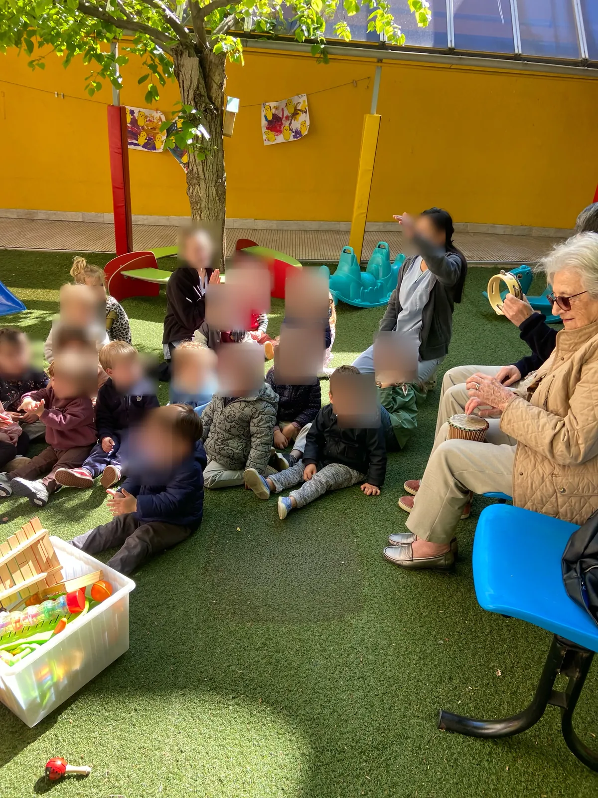 Visite à la crèche des Écureuils – Jeudi dernier