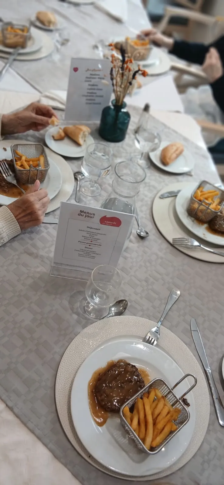 Journée mondiale de la frite : un repas à thème placé sous le signe de la convivialité