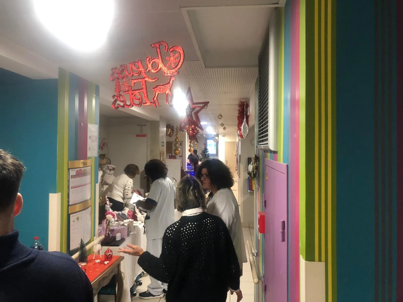 Grand marché de Noël artisanal à la résidence 
