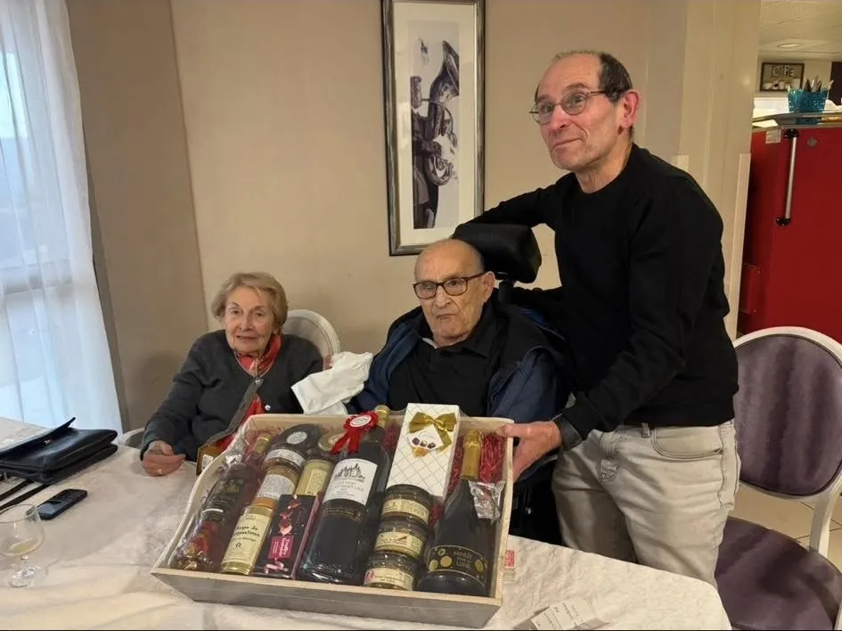 Grand marché de Noël artisanal à la résidence 
