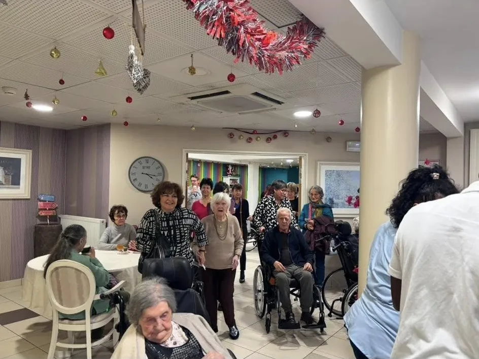 Grand marché de Noël artisanal à la résidence 