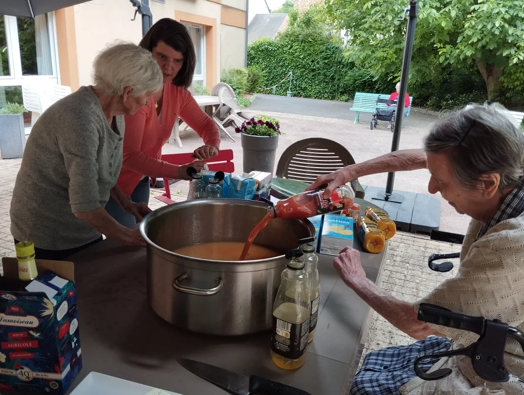 pique nique inter résidence... l'apéro !!