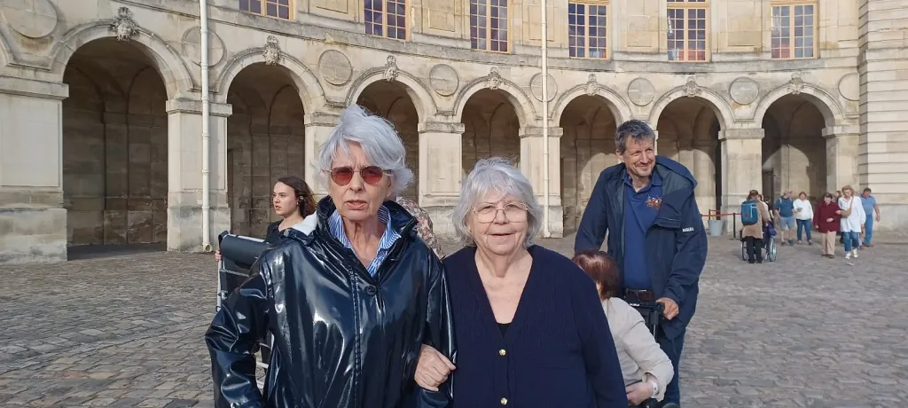 A la résidence ELEUSIS Poissy, les sorties se font aussi en famille !