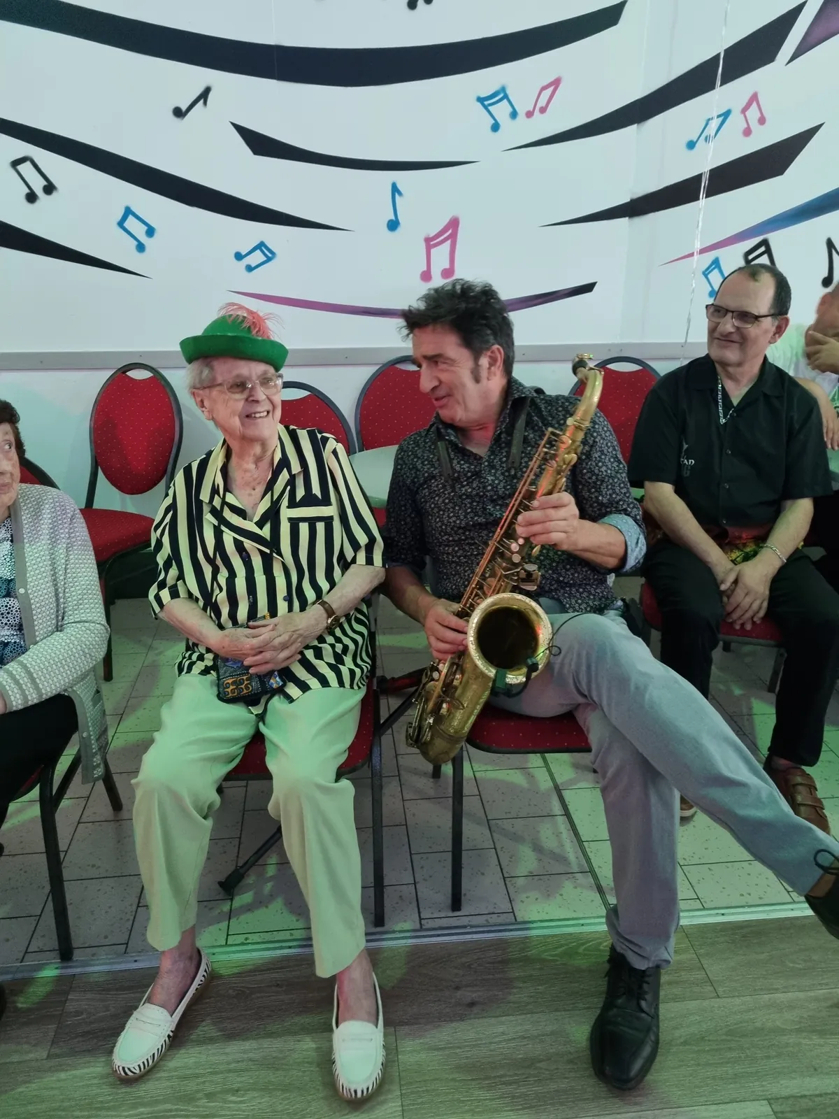 Musique, rires et bons moments à la Guinguette de Rochefort !