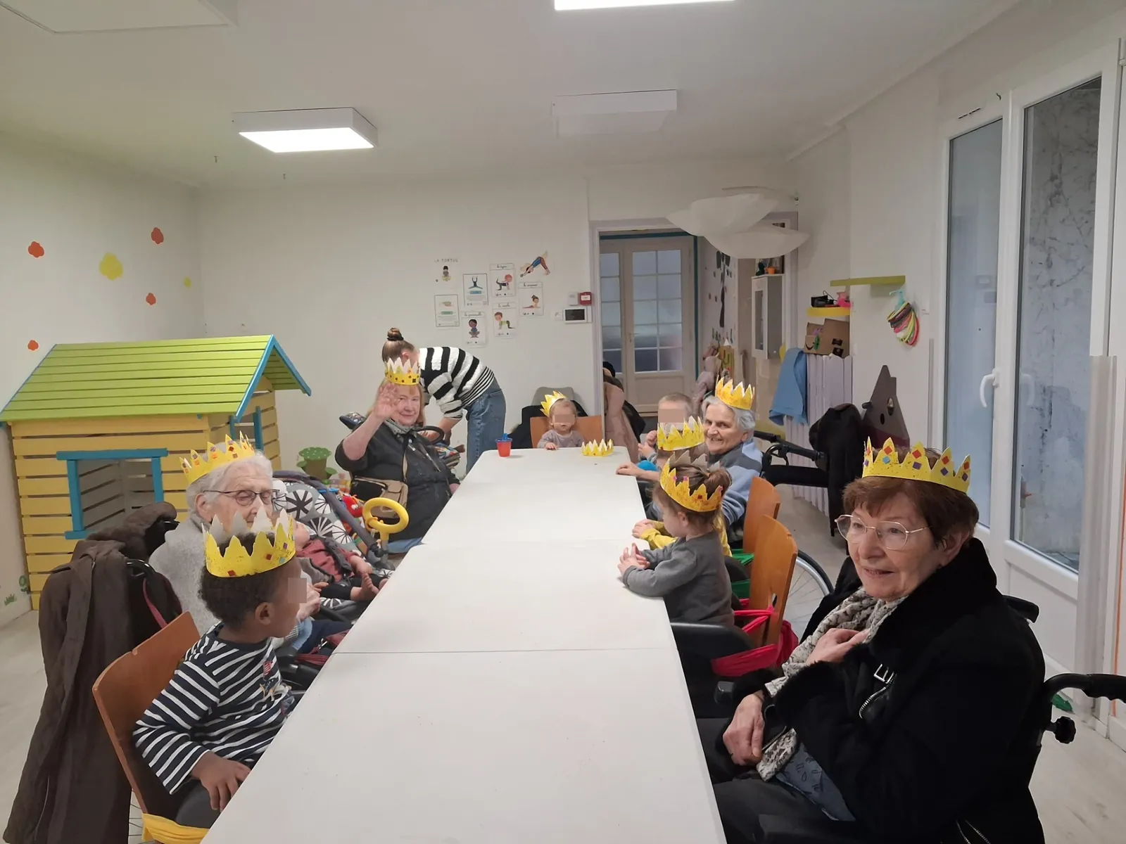 Rencontres intergénérationnelles - Maison des assistantes maternelles